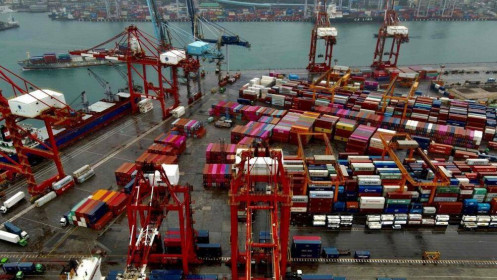 WTO: Thương mại toàn cầu giảm mạnh làm tăng rủi ro suy thoái