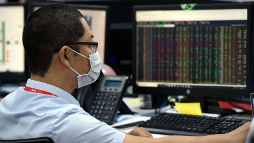 Cổ phiếu ngân hàng trở thành 'tội đồ', Vn-Index 'bốc hơi' hơn 36 điểm