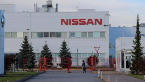Nissan bán mảng kinh doanh tại Nga với giá 1 euro