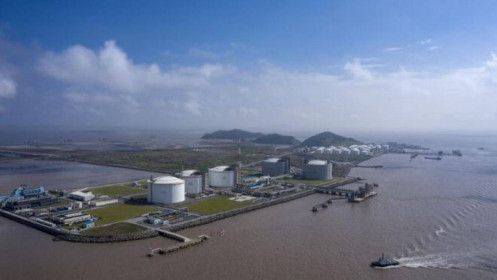 Trung Quốc ngừng bán LNG cho châu Âu và châu Á