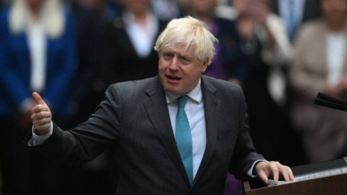 Ông Boris Johnson 'vội vã trở về Anh'
