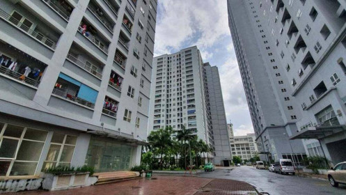 Giao dịch bất động sản sụt giảm
