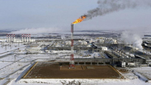 Anh trừng phạt hoạt động vận chuyển dầu Nga