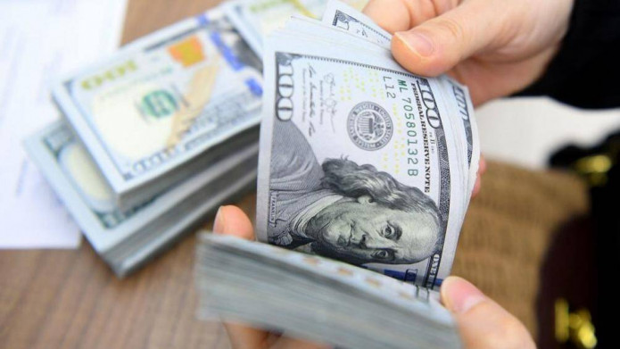 Điều gì làm đồng tiền USD có giá trị?
