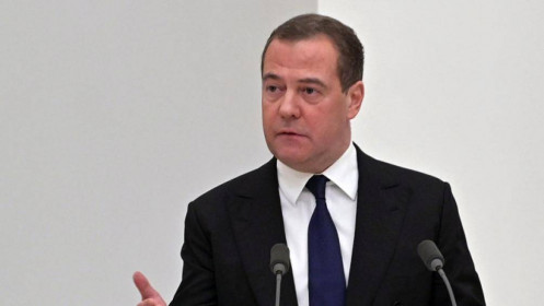 Ông Medvedev chỉ trích nghị quyết đòi Nga bồi thường cho Ukraine