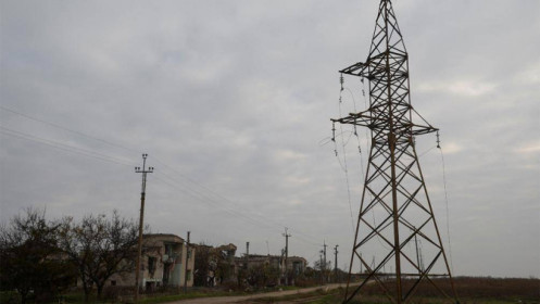 Ukraine cáo buộc Nga phá hủy hạ tầng năng lượng khi rút khỏi Kherson