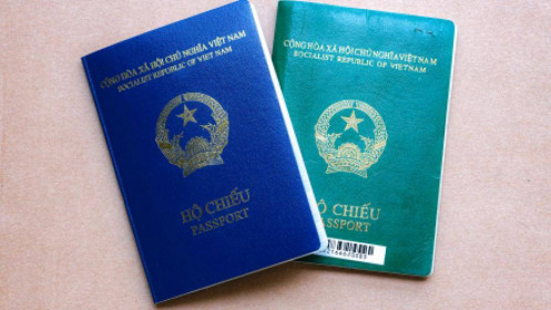Quốc hội đồng ý bổ sung nơi sinh vào mẫu hộ chiếu mới
