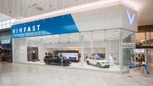VinFast khai trương cửa hàng đầu tiên tại Yorkdale, Canada