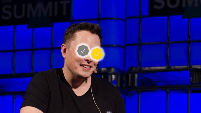 Musk thêm tích vàng, tích xám cho Twitter