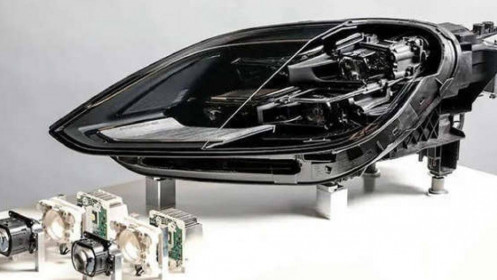 Hệ thống đèn pha ma trận của xe Porsche với 16.000 bóng
