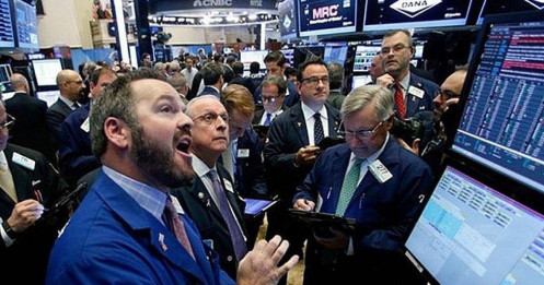 Dow Jones bật tăng hơn 500 điểm sau báo cáo lợi nhuận tích cực
