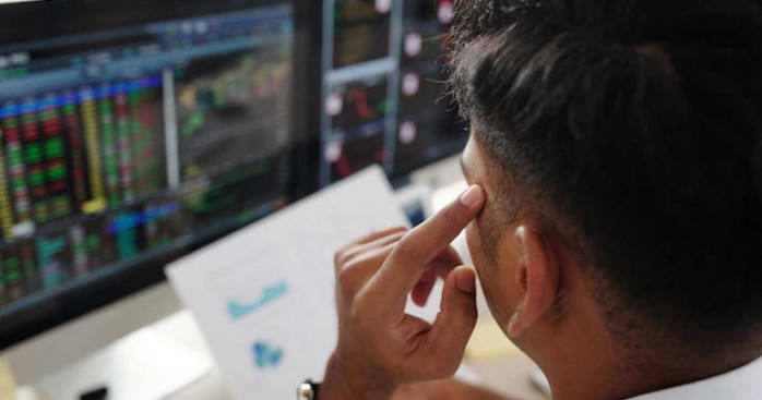 Điểm mua U&R của môn đệ O'neil: đường trung bình trượt Undercut & Rally