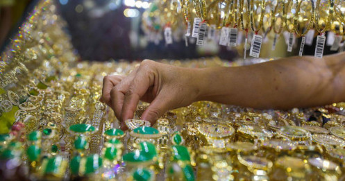 Mỗi năm Việt Nam tiêu thụ gần 50 tấn vàng trang sức mỹ nghệ