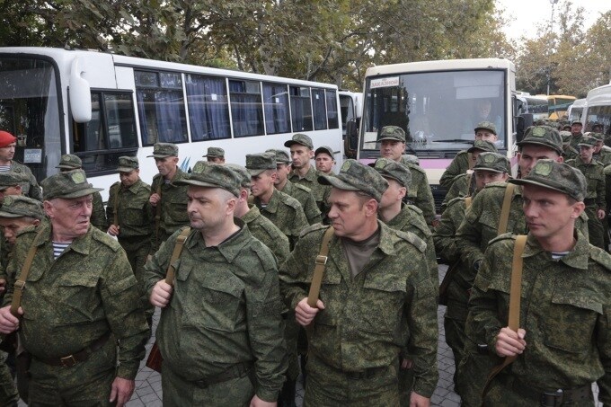 Liên tục vỡ phòng tuyến ở Ukraine, quân đội Nga gây hoài nghi