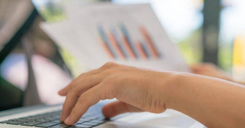 Bình yên hay khoảng lặng trước cơn giông bão?