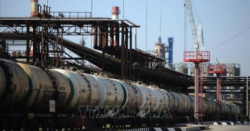 Nga cấm giao hàng theo hợp đồng áp giá trần dầu mỏ của phương Tây
