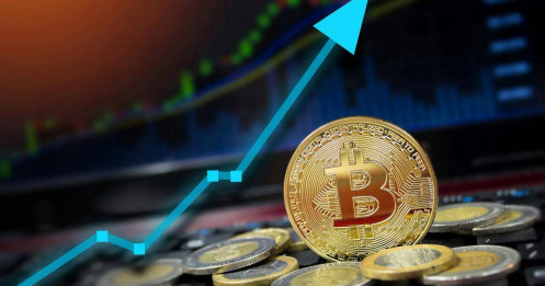 Bitcoin tăng điểm nhờ tin Mỹ giảm nhịp tăng lãi suất
