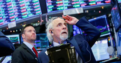 Dow Jones sụt gần 700 điểm, giảm mạnh nhất từ đầu năm 2023