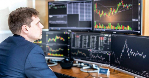 Khối ngoại bán ròng gấp 6 lần phiên trước đó