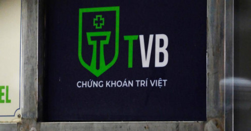 Thành viên HĐQT TVB lần nữa đệ đơn từ nhiệm 