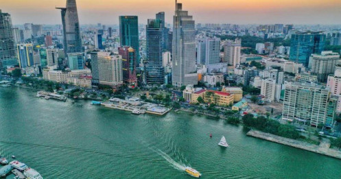 [CÙNG BÀN LUẬN] Tiền thu thuế của thành phố Hồ Chí Minh "nuôi" cả nước?