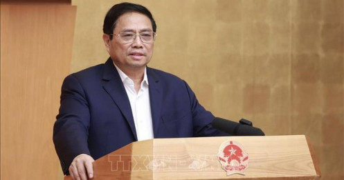 Thủ tướng Phạm Minh Chính: Giải quyết dứt điểm tình trạng thiếu thuốc, trang thiết bị y tế