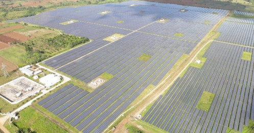 Tập đoàn điện lực Singapore mua lại 2 nhà máy điện mặt trời tại Việt Nam