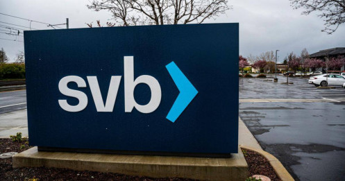 Công ty mẹ của SVB đệ đơn xin phá sản