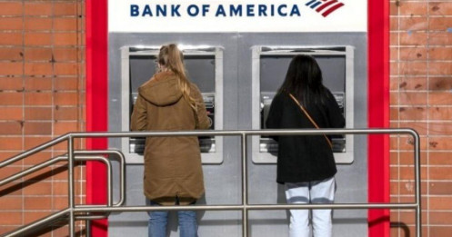 Dân Mỹ chuyển sang gửi ngân hàng lớn, Bank of America có thêm 15 tỷ USD tiền gửi trong vài ngày