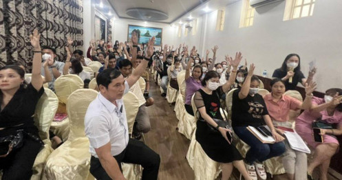 Phải sòng phẳng với phụ huynh thôi, Shark Thủy ạ!