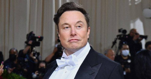 Tỷ phú Elon Musk nhận thấy "nguy cơ nghiêm trọng" về một cuộc đại suy thoái khác