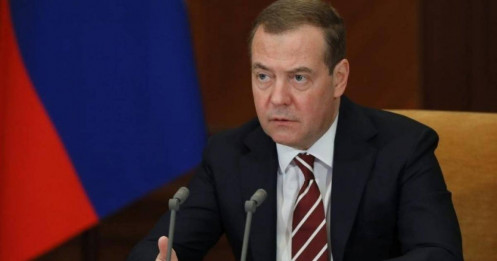 Ông Medvedev cáo buộc phương Tây muốn chia cắt Nga