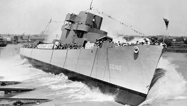 Chuyên gia chiến tranh Mỹ cảnh báo giật mình về đội tàu Trung Quốc