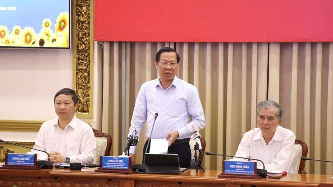 Chủ tịch UBND TP HCM Phan Văn Mãi nói về việc công nhân mất việc Công ty PouYuen bị thu thuế