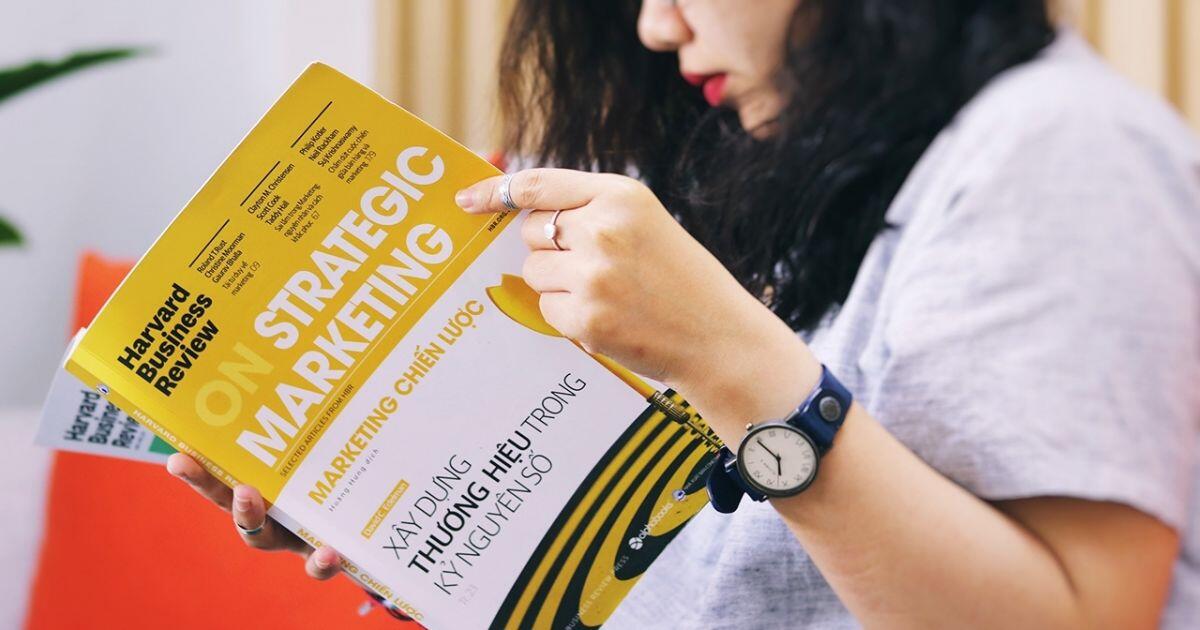 HBR - Marketing Chiến lược: Cuốn sách trọn vẹn về marketing trong thời đại mới