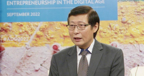 Chuyên gia ADB: 'Đã đến lúc Việt Nam cần nhìn nhận lại chiến lược thu hút FDI'