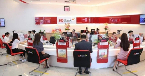 Người nhà thành viên HĐQT đăng ký bán hơn 4 triệu cổ phiếu HDB
