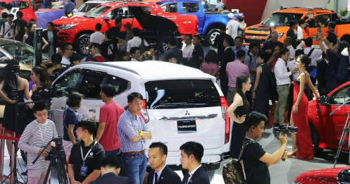 Thị trường ôtô Việt tăng trưởng tháng thứ hai liên tiếp