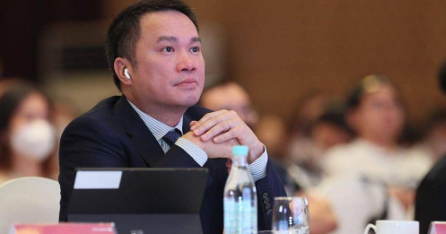 Ông Hồ Hùng Anh giải thích vì sao Techcombank cho vay bất động sản nhiều