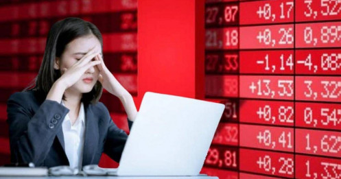 Cổ phiếu vốn hóa lớn lao dốc, VN-Index giảm hơn 8 điểm sau kỳ nghỉ lễ