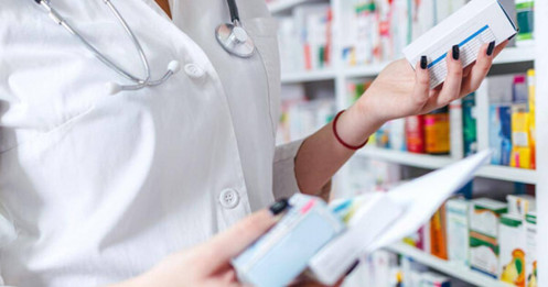 Bộ Y tế đề xuất thanh toán BHYT cho người bệnh phải tự mua thuốc