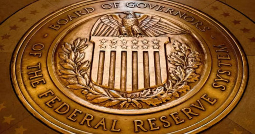 Fed cảnh báo khủng hoảng tín dụng, các ngân hàng thắt chặt điều kiện cho vay