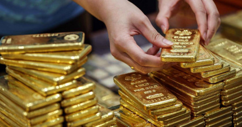 Vàng không phải là kim loại duy nhất được hưởng lợi từ bất ổn kinh tế