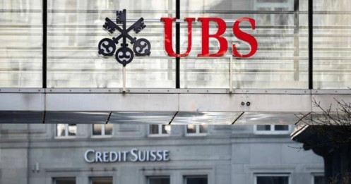 UBS dự kiến ​​chịu thiệt hại tài chính khoảng 17 tỷ USD từ việc giải cứu Credit Suisse