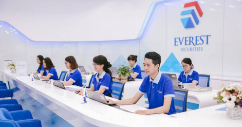 Chứng khoán Everest rút hồ sơ chào bán hàng trăm triệu cổ phiếu EVS