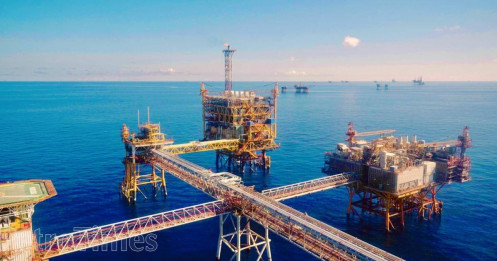 Petrovietnam (PVN) báo sản lượng xăng dầu vượt kế hoạch