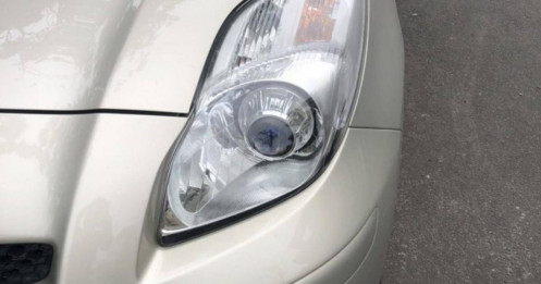 Xe nâng cấp đèn pha bị từ chối đăng kiểm