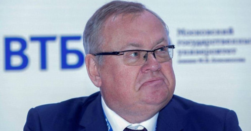 CEO ngân hàng Nga: 'Sự thống trị của USD sắp chấm dứt'