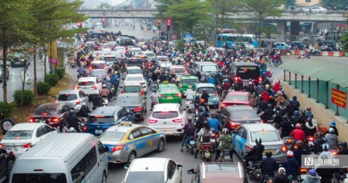 Hà Nội lên phương án "cấm" xe máy trên địa bàn các quận