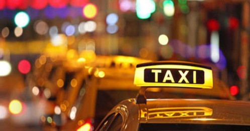Choáng với 2 tài xế taxi ở TP HCM "biến hóa" giá cước tăng 10 lần